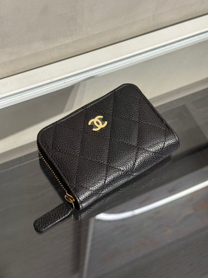 CHANEL 經典粒面牛皮拉鍊零錢包 - 黑金