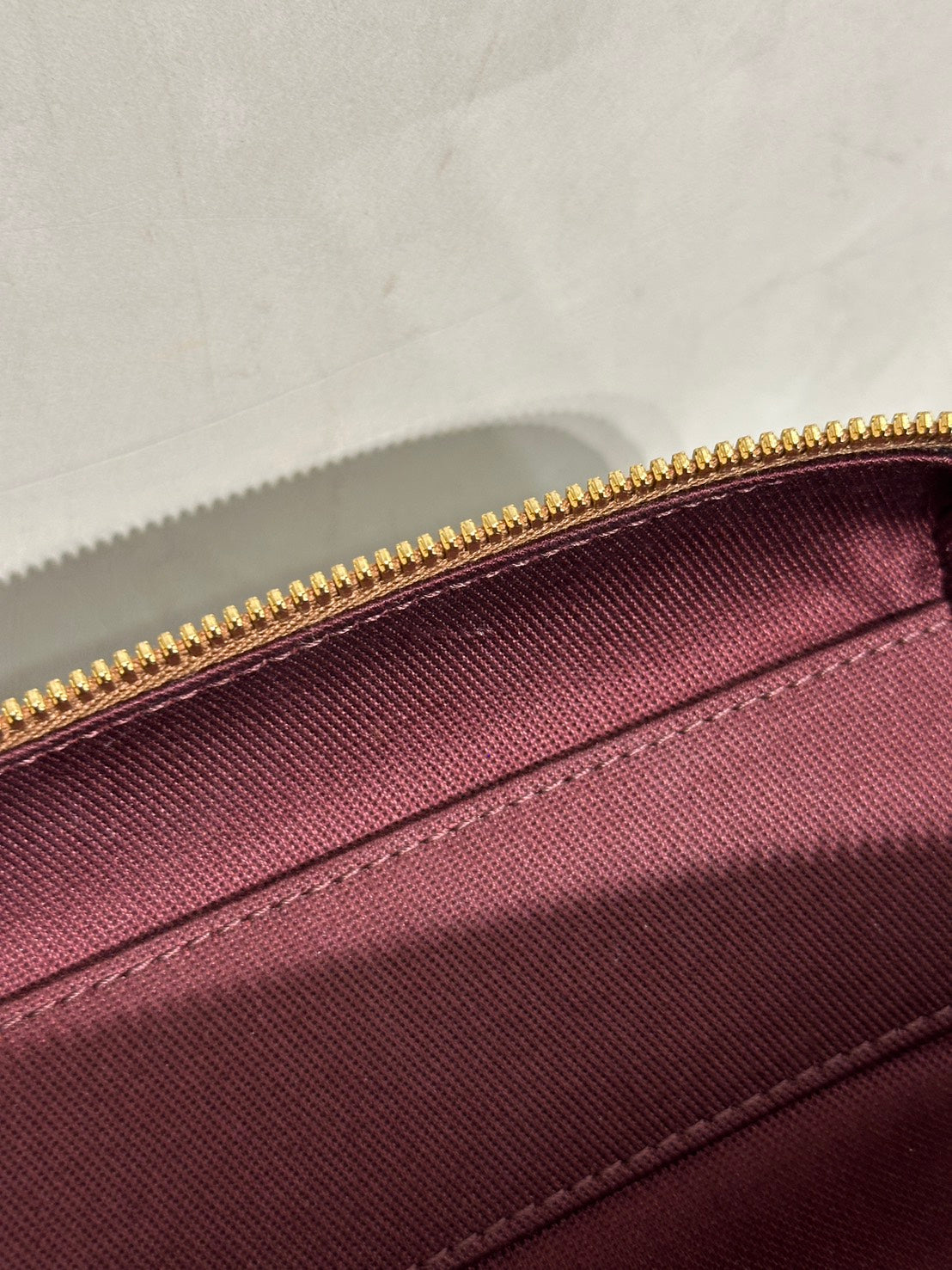 BURBERRY 經典格紋斜背化妝包 - 棕
