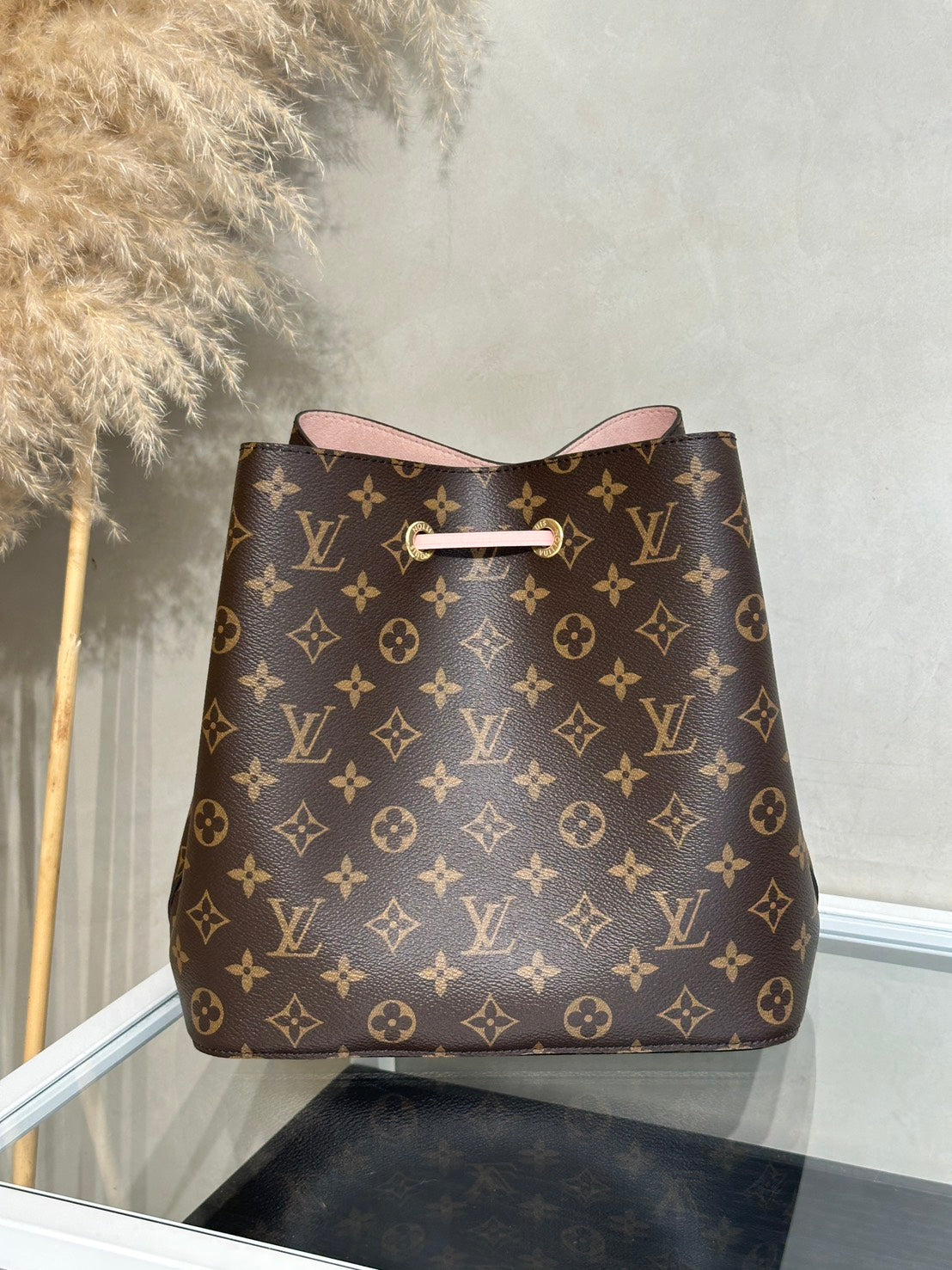 LOUIS VUITTON Neonoe水桶包 - MM粉
