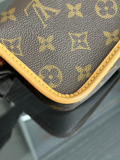 LOUIS VUITTON Nano Diane法棍包