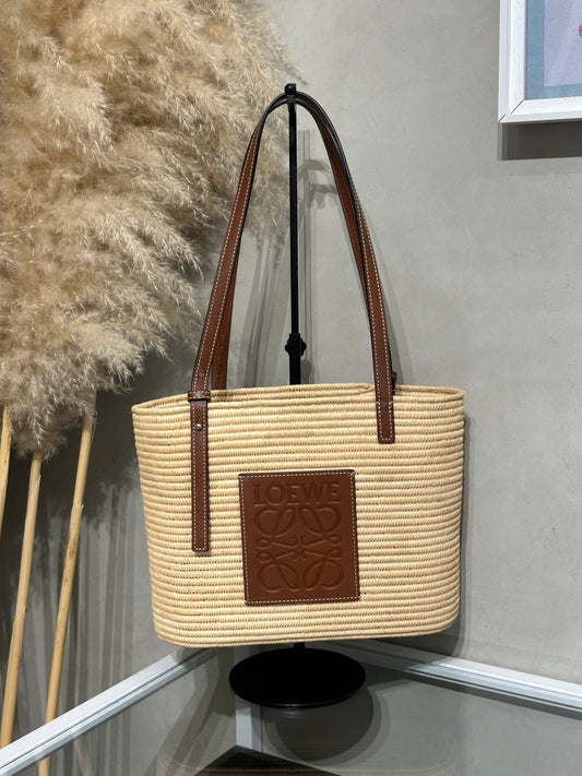 LOEWE Paula's Ibiza草編包 - 棕