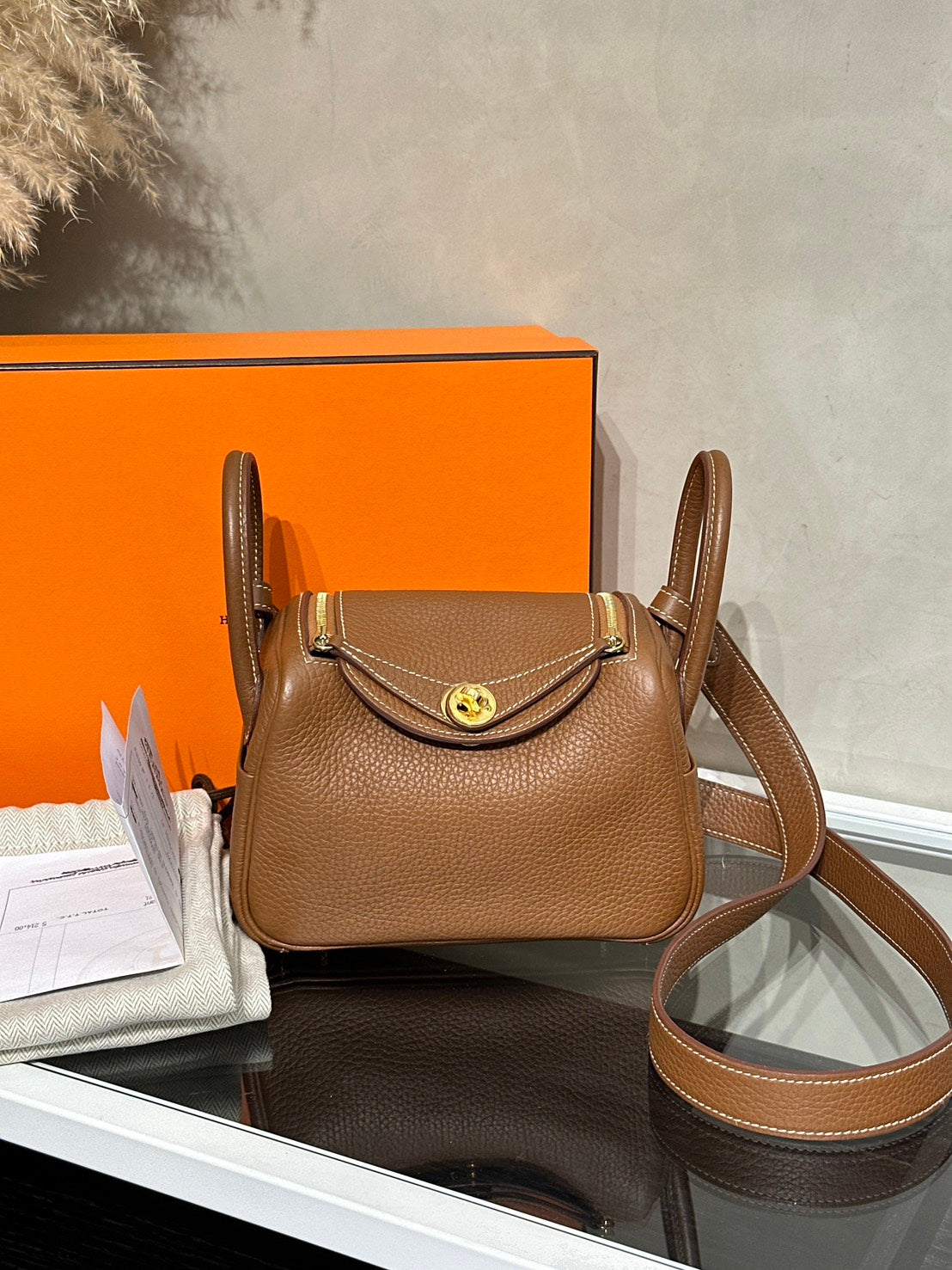 HERMES Mini Lindy - Gold 37 金棕金 B