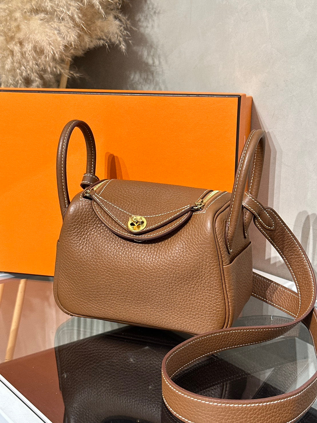 HERMES Mini Lindy - Gold 37 金棕金 B