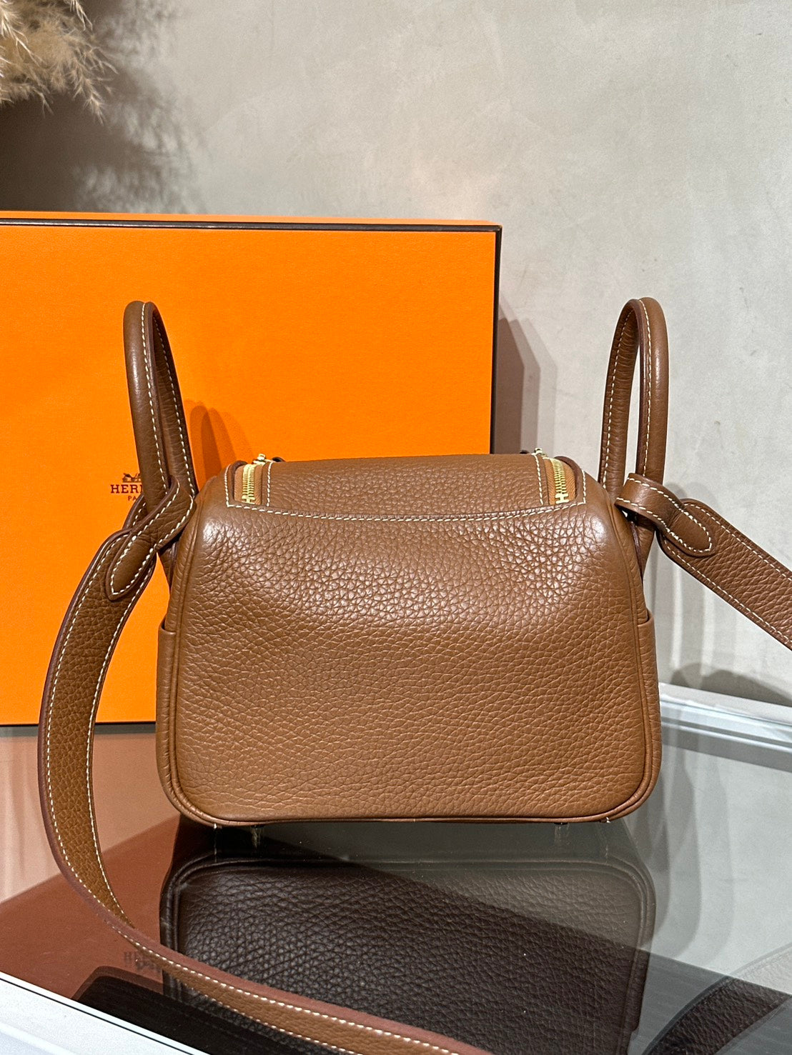 HERMES Mini Lindy - Gold 37 金棕金 B