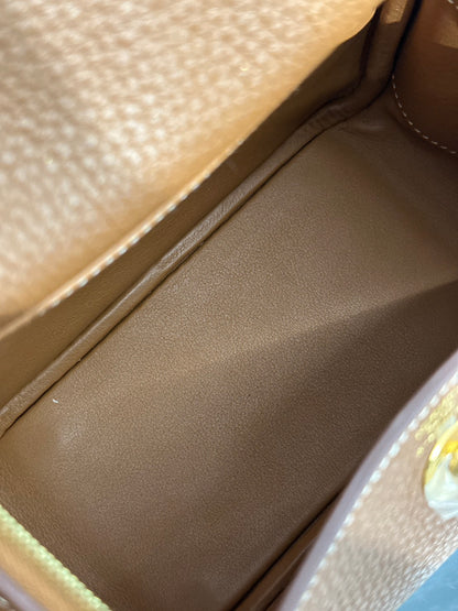 HERMES Mini Lindy - Gold 37 金棕金 B