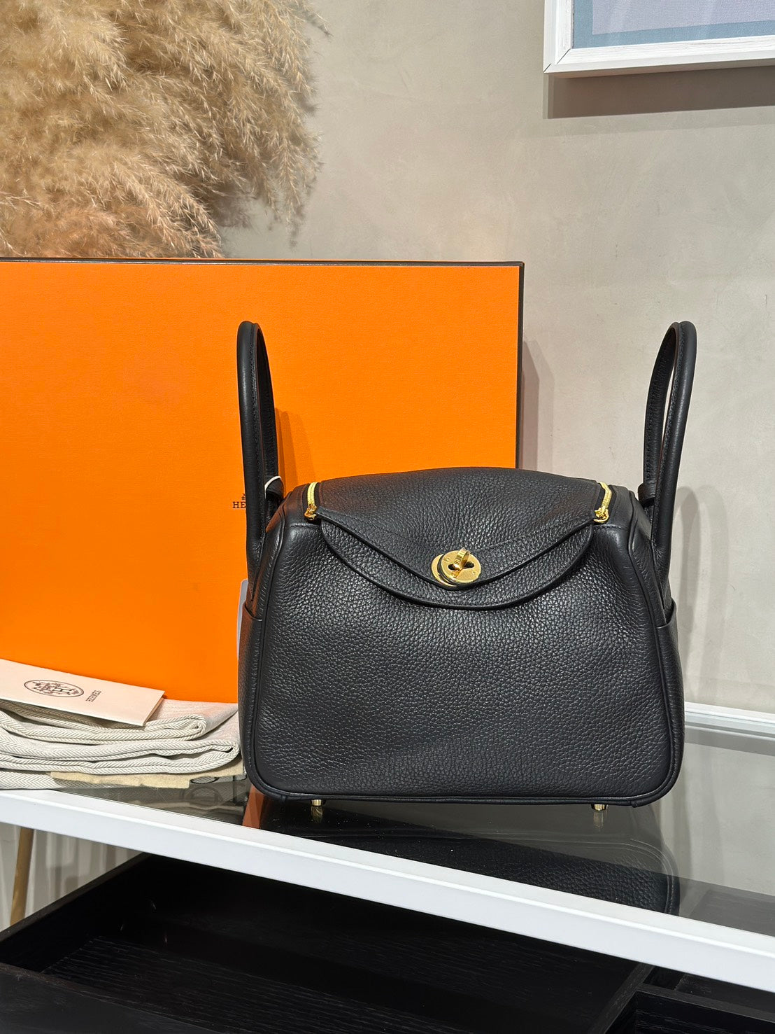 HERMES Lindy 26 - Noir 89 黑金 Z