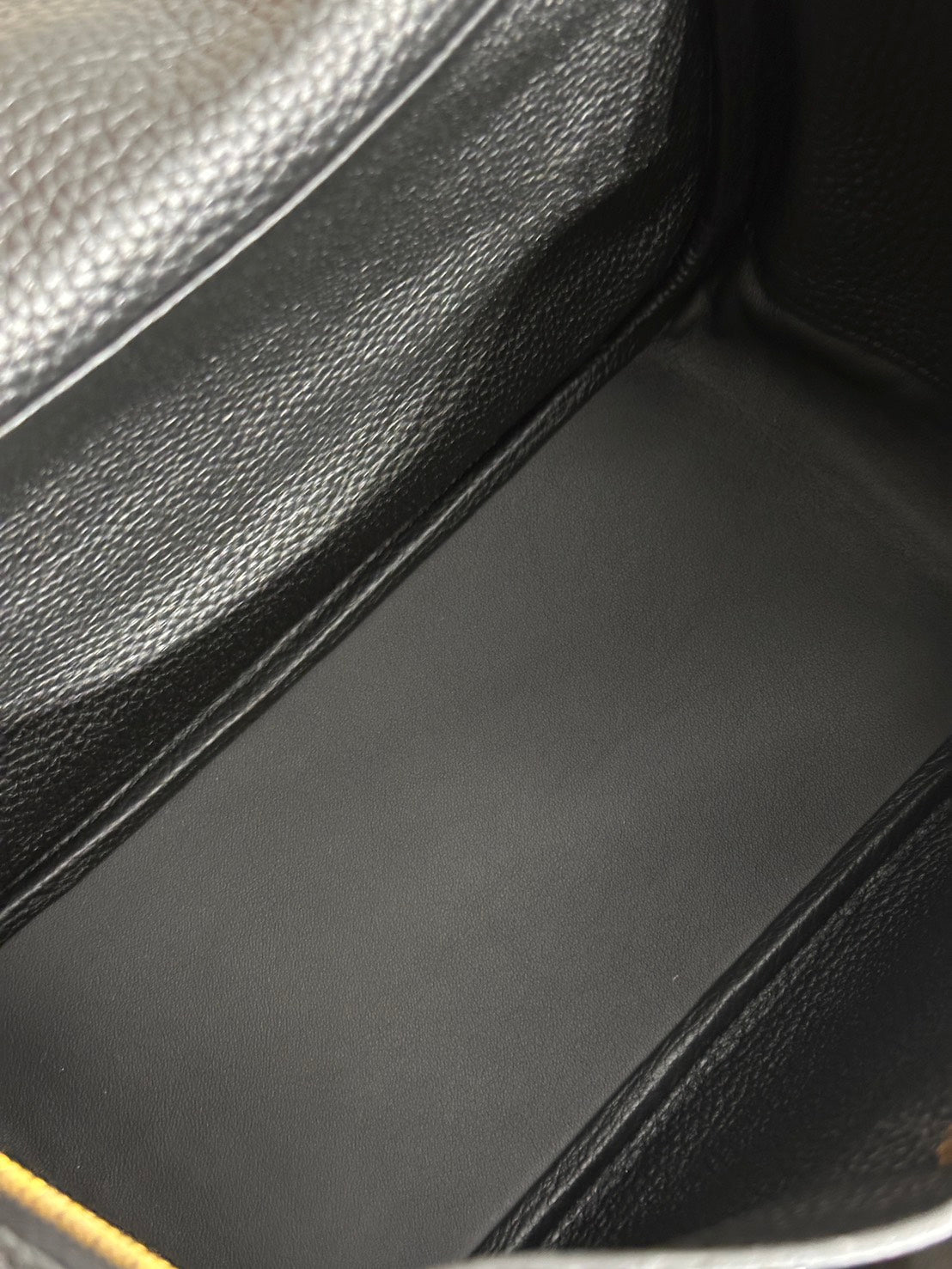 HERMES Lindy 26 - Noir 89 黑金 Z