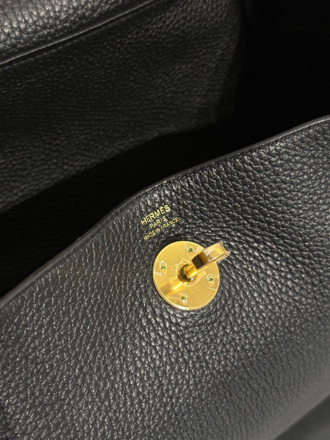 HERMES Lindy 26 - Noir 89 黑金 Z