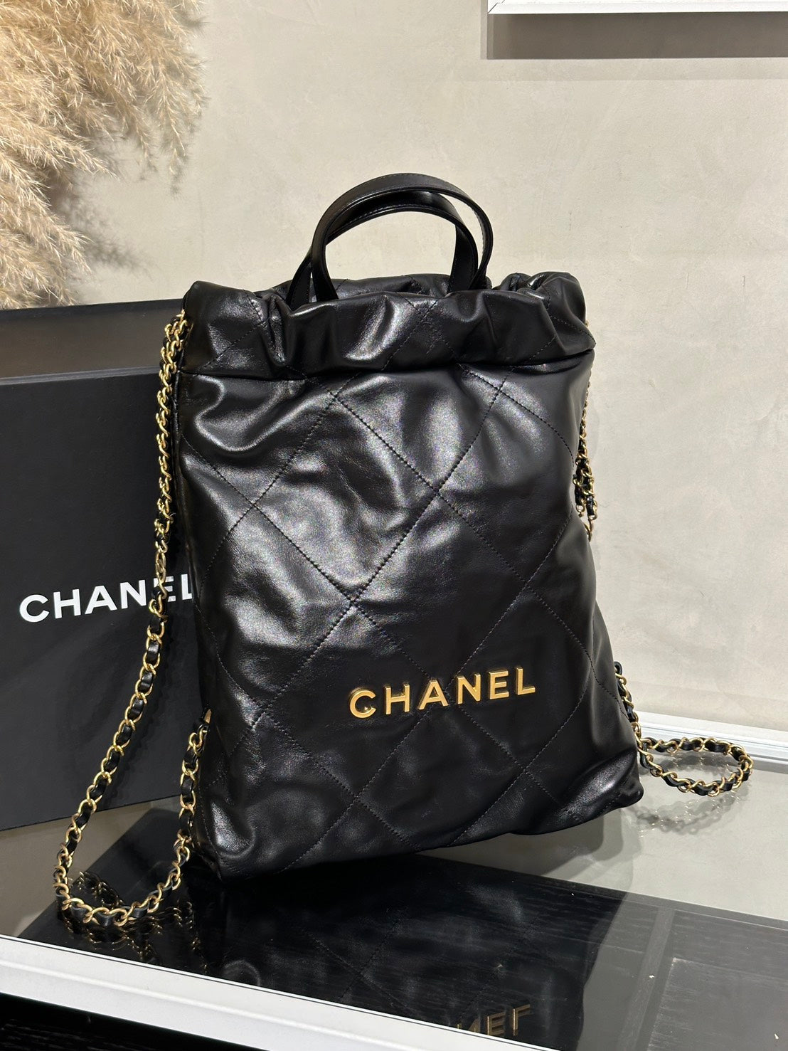 CHANEL 22 Backpack - 小號黑金