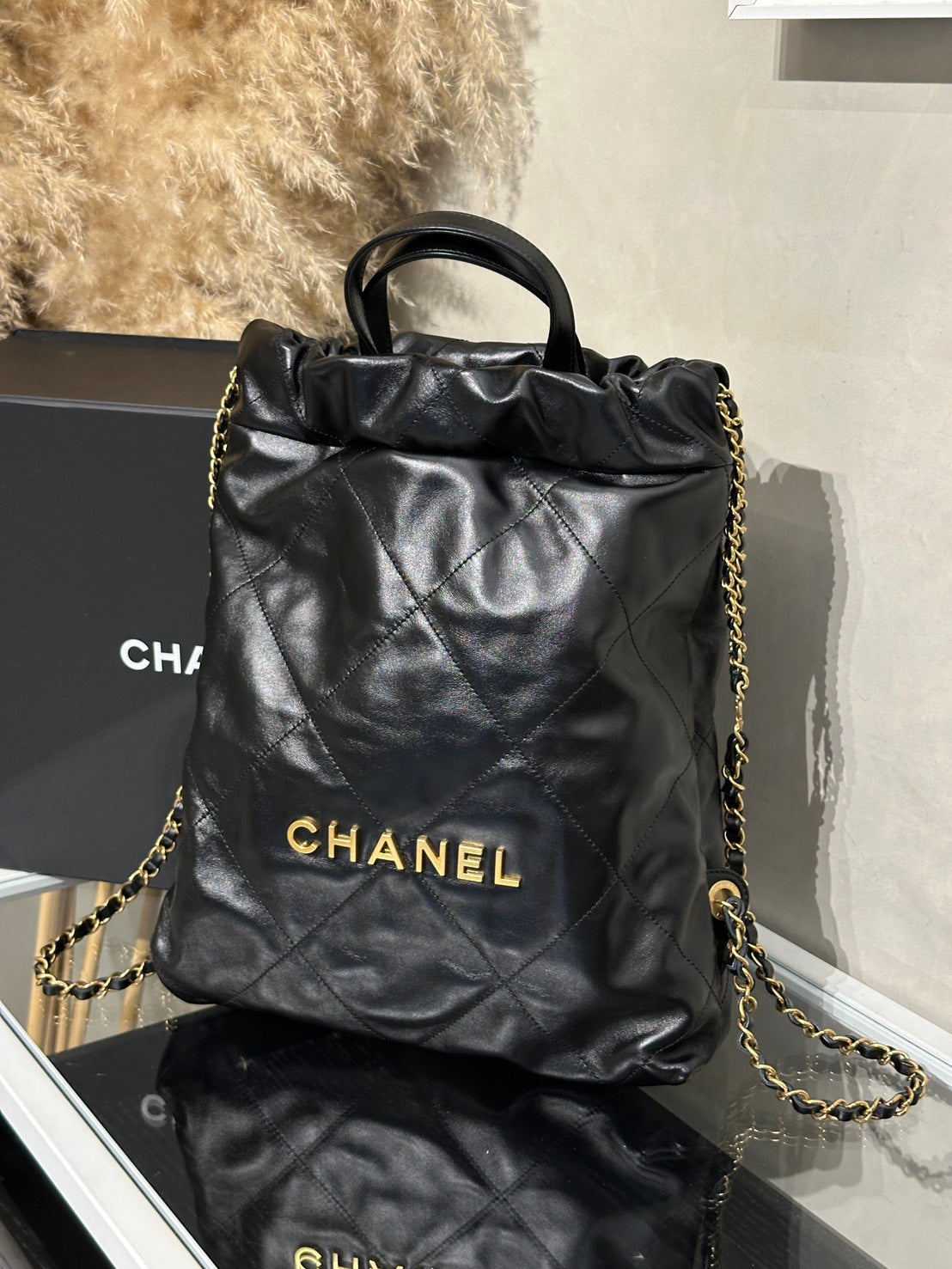 CHANEL 22 Backpack - 小號黑金