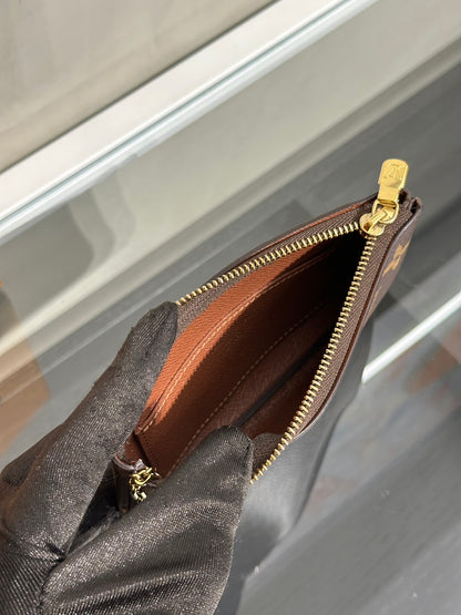 LOUIS VUITTON 鑰匙扣拉鍊零錢包