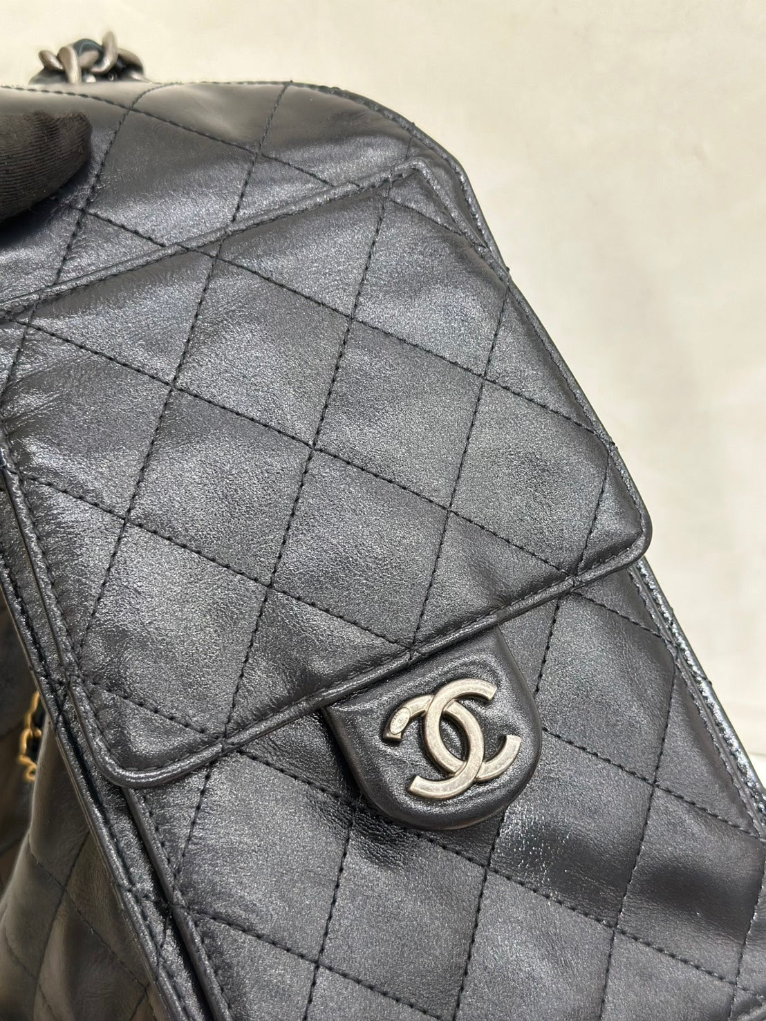 CHANEL 25 Hobo Bag - 小號鴛鴦釦黑金