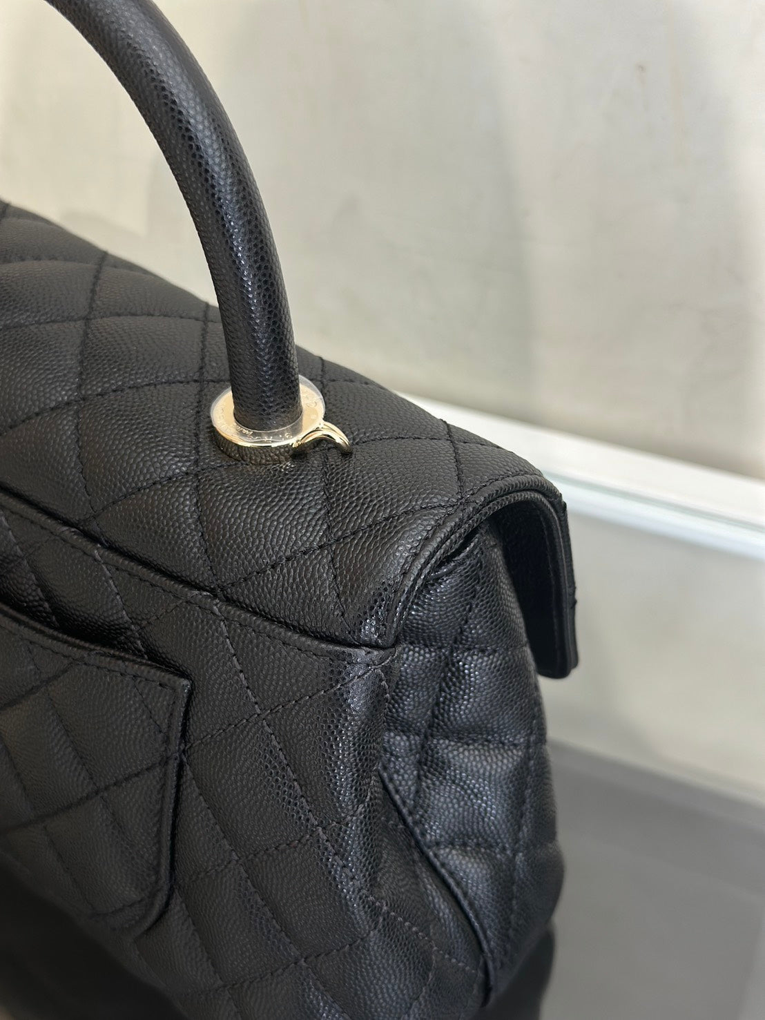 CHANEL Coco Handle - 小號黑金