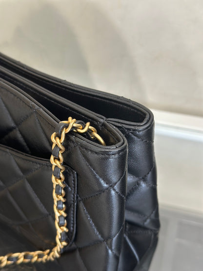 CHANEL 24A琺瑯雙C調節釦風琴包