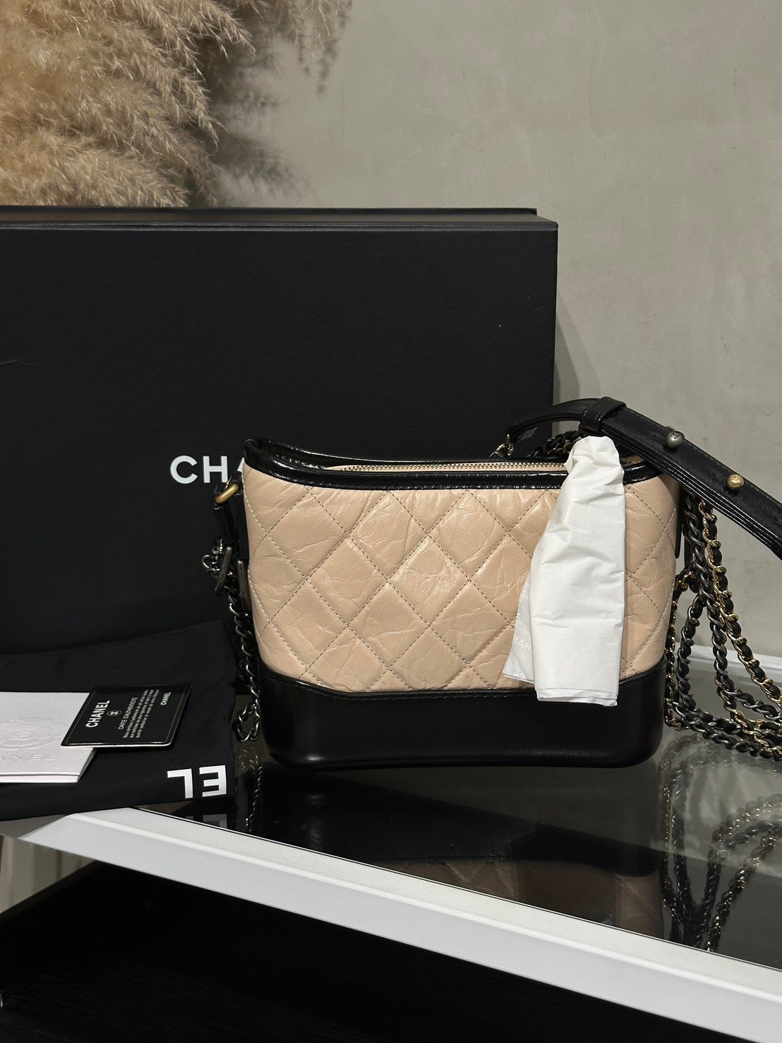 CHANEL 雙鍊條流浪包 - 小號米黑25開
