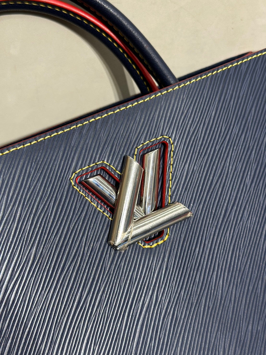 LOUIS VUITTON Twist Tote - 深藍