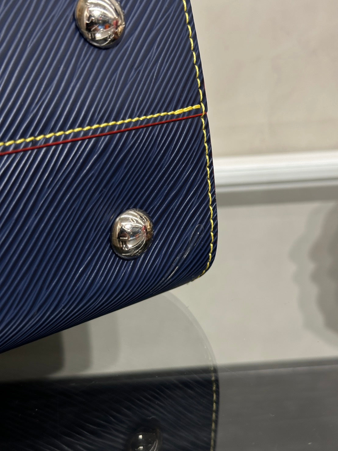 LOUIS VUITTON Twist Tote - 深藍