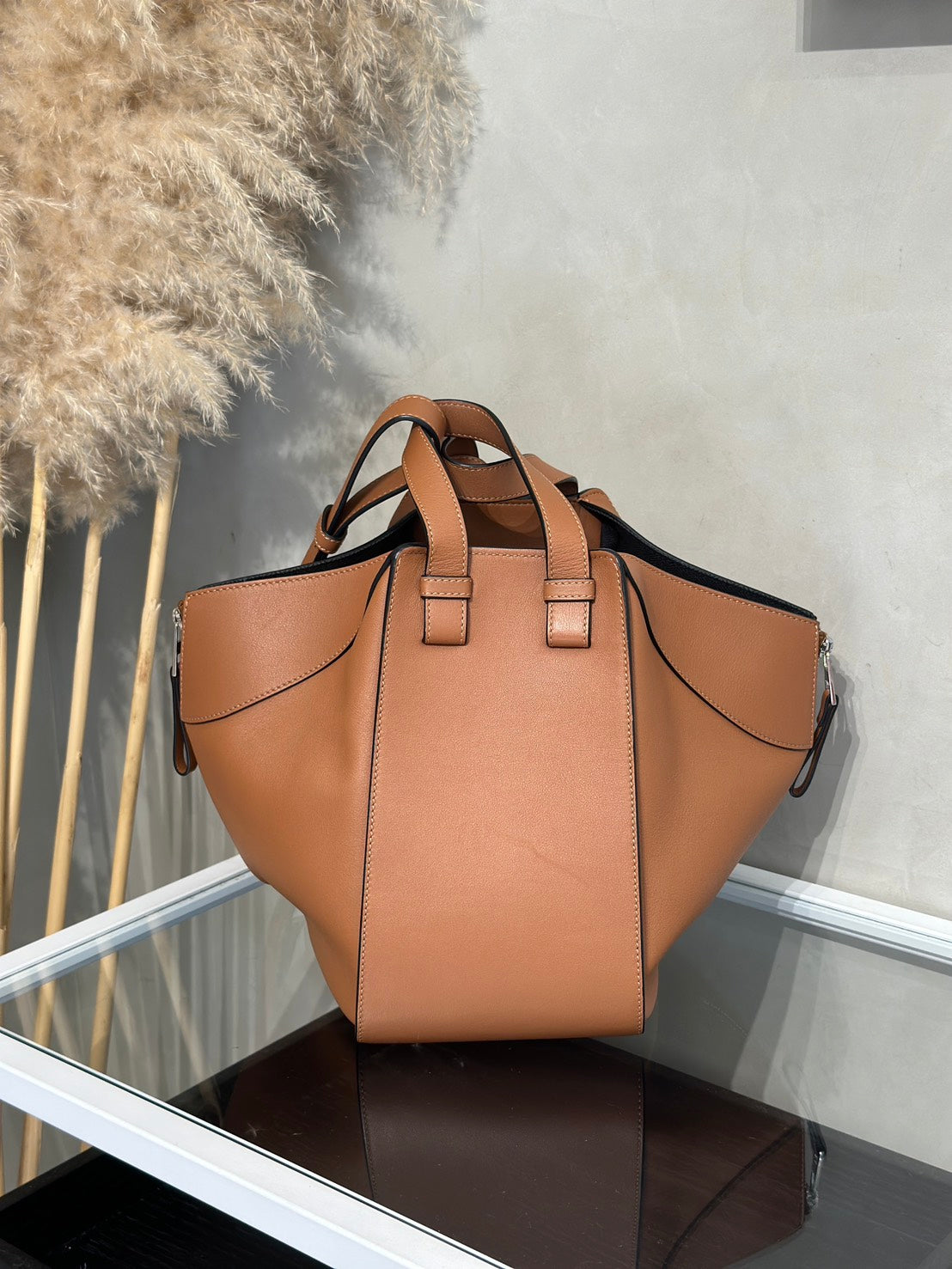 LOEWE Hammock吊床包 - 小號棕