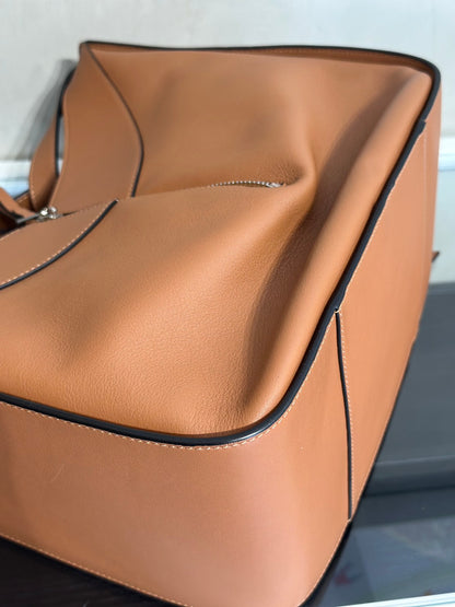 LOEWE Hammock吊床包 - 小號棕