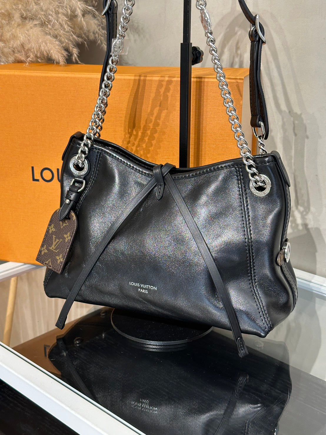 LOUIS VUITTON CarryAll BB - 黑