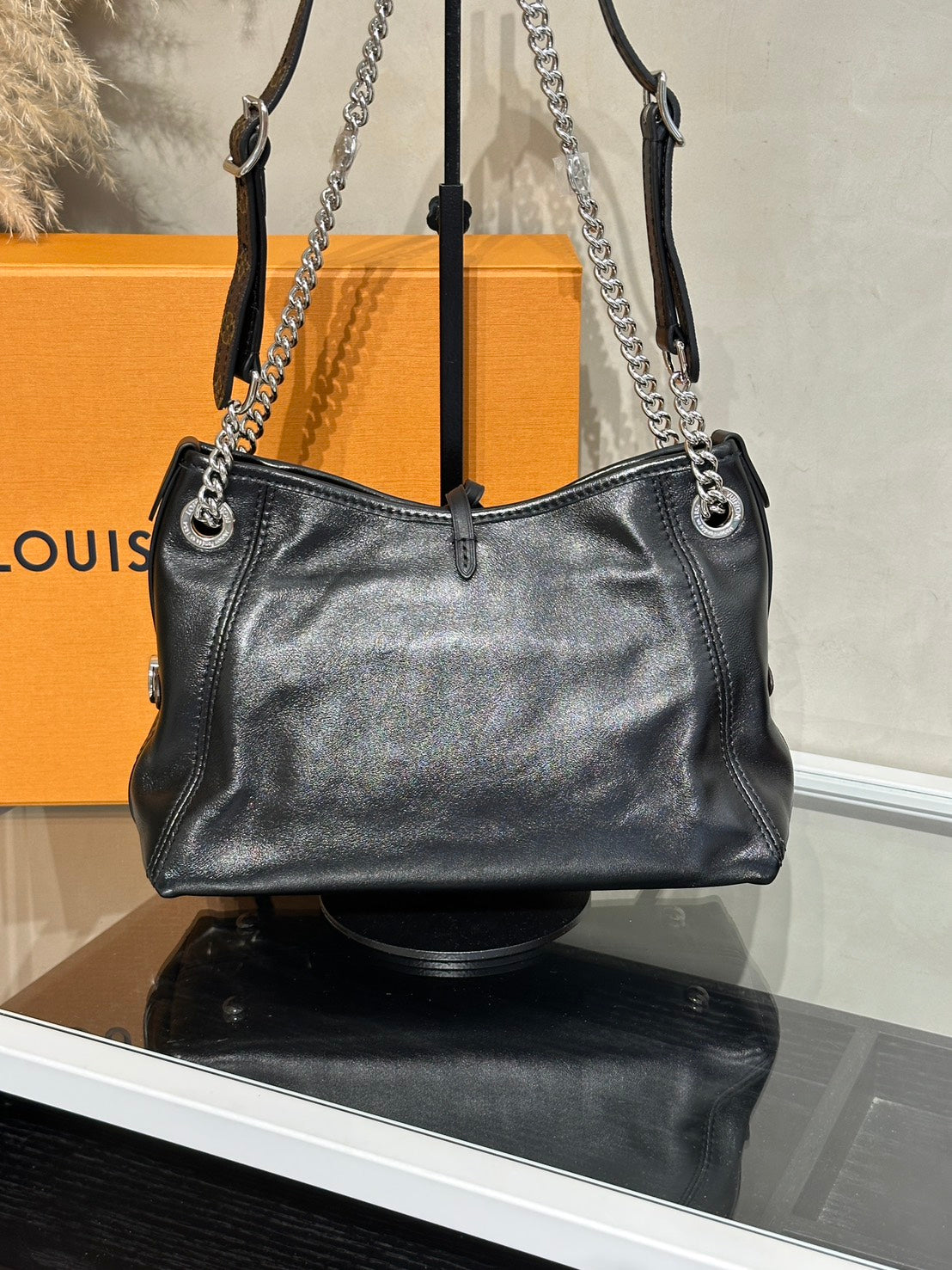 LOUIS VUITTON CarryAll BB - 黑