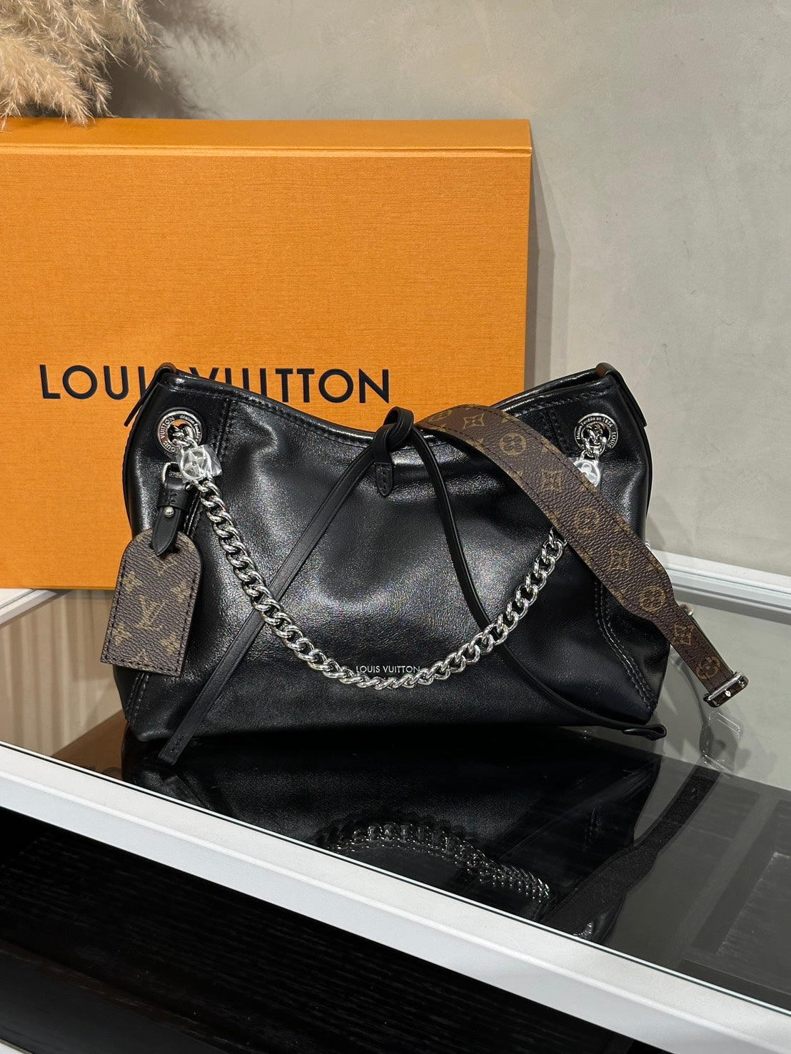 LOUIS VUITTON CarryAll BB - 黑