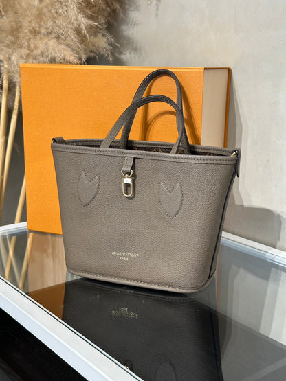 LOUIS VUITTON Neverfull BB - 雙面灰
