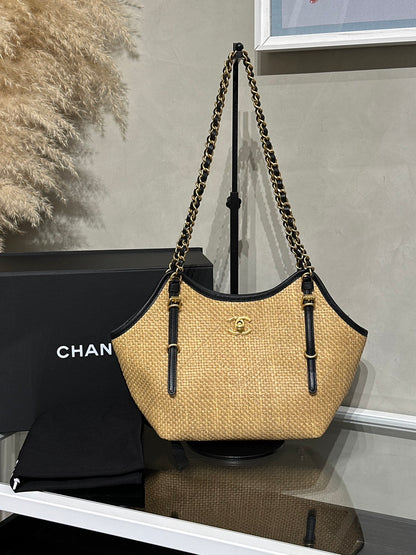 CHANEL 拉菲草托特包