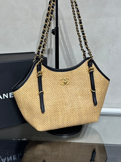 CHANEL 拉菲草托特包