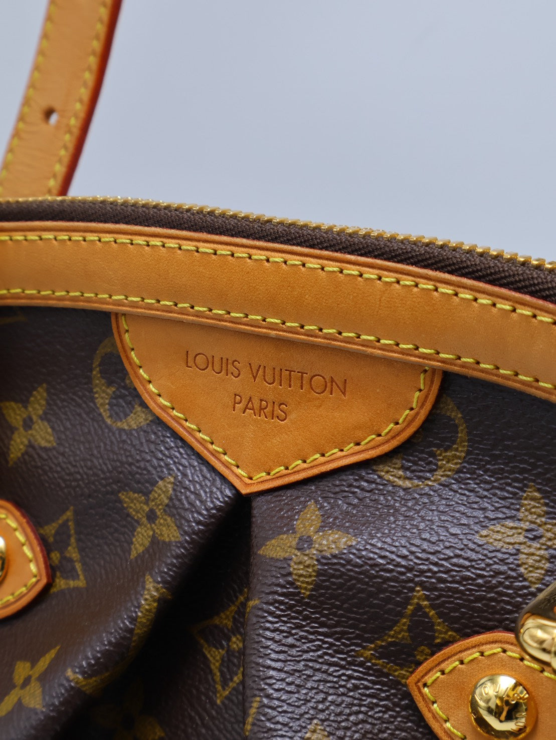 LOUIS VUITTON Tivoli 餃子包 - GM