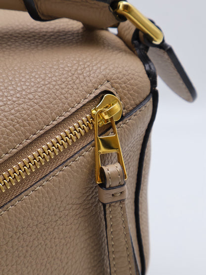 LOEWE Puzzle小牛皮手袋 - 小號沙色