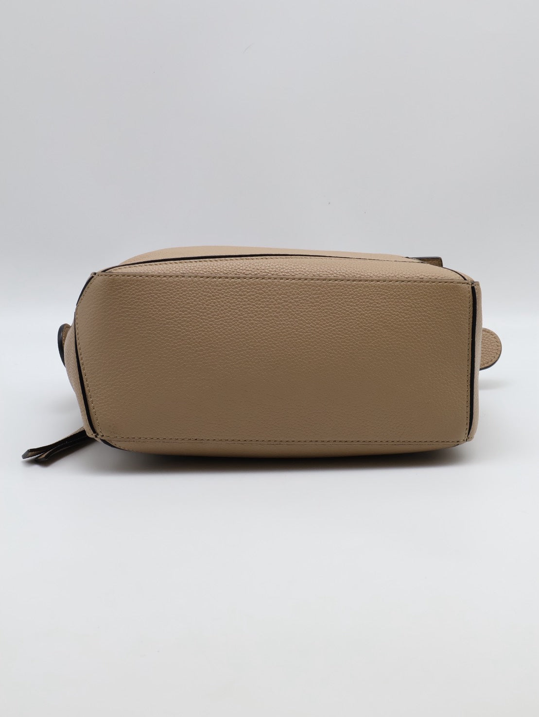 LOEWE Puzzle小牛皮手袋 - 小號沙色