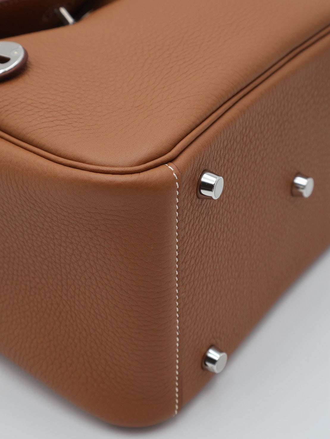 HERMES Lindy 26 - Gold 37 金棕銀 K
