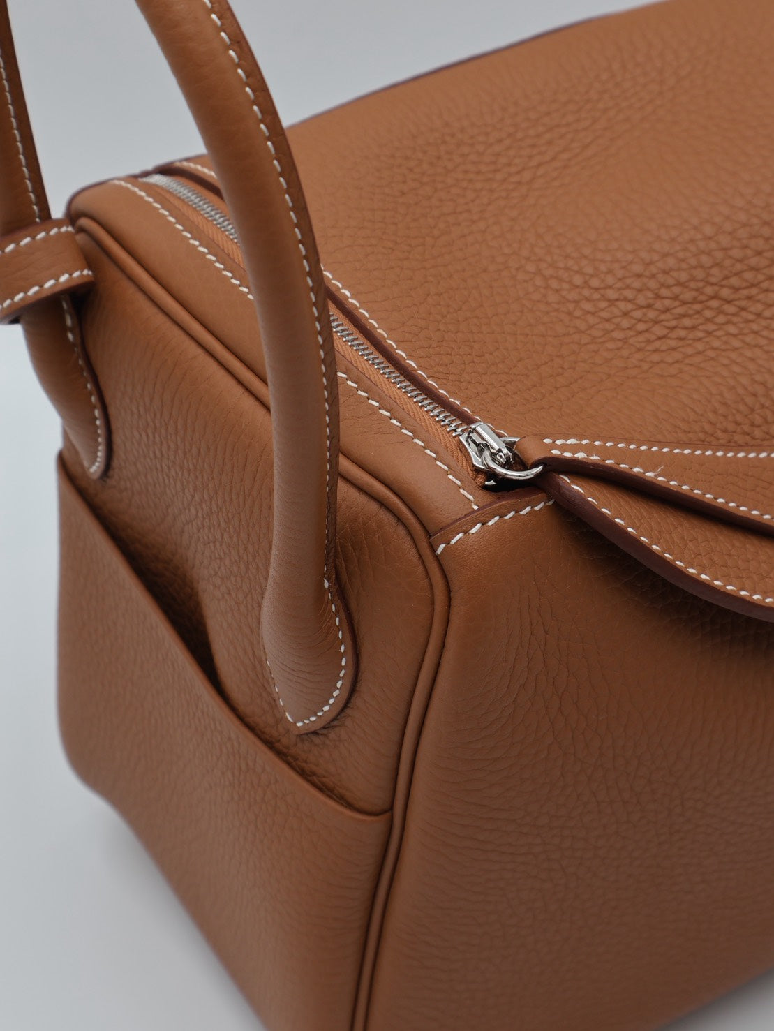 HERMES Lindy 26 - Gold 37 金棕銀 K