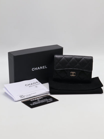CHANEL 經典口蓋卡包 - 黑銀31開