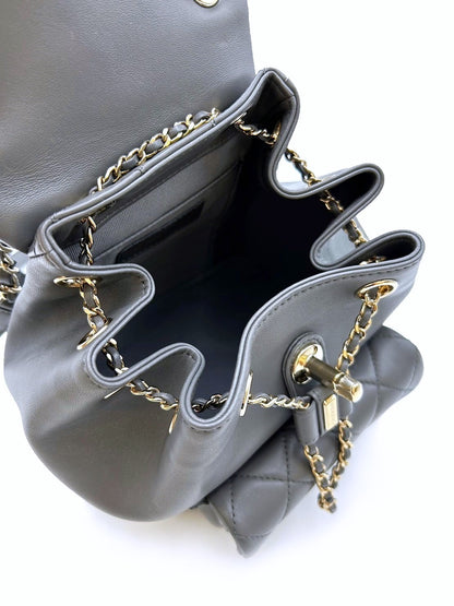 CHANEL Duma小羊皮後背包 - 小號灰