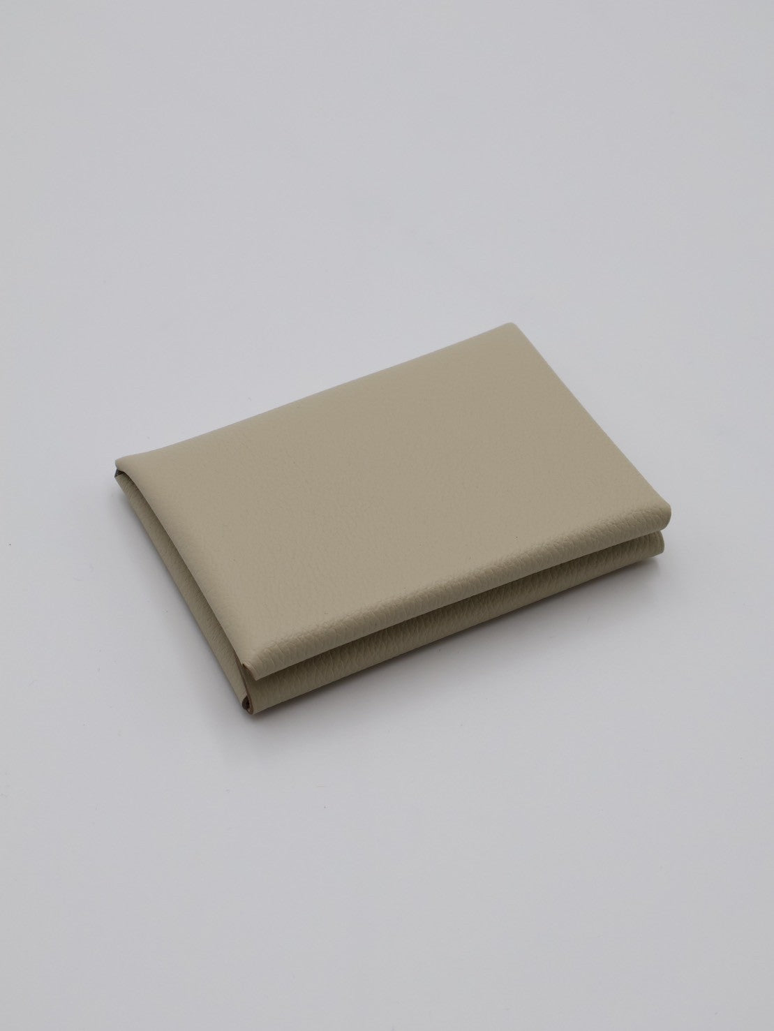 HERMES Calvi Duo - Beton 8L 冰川白 W