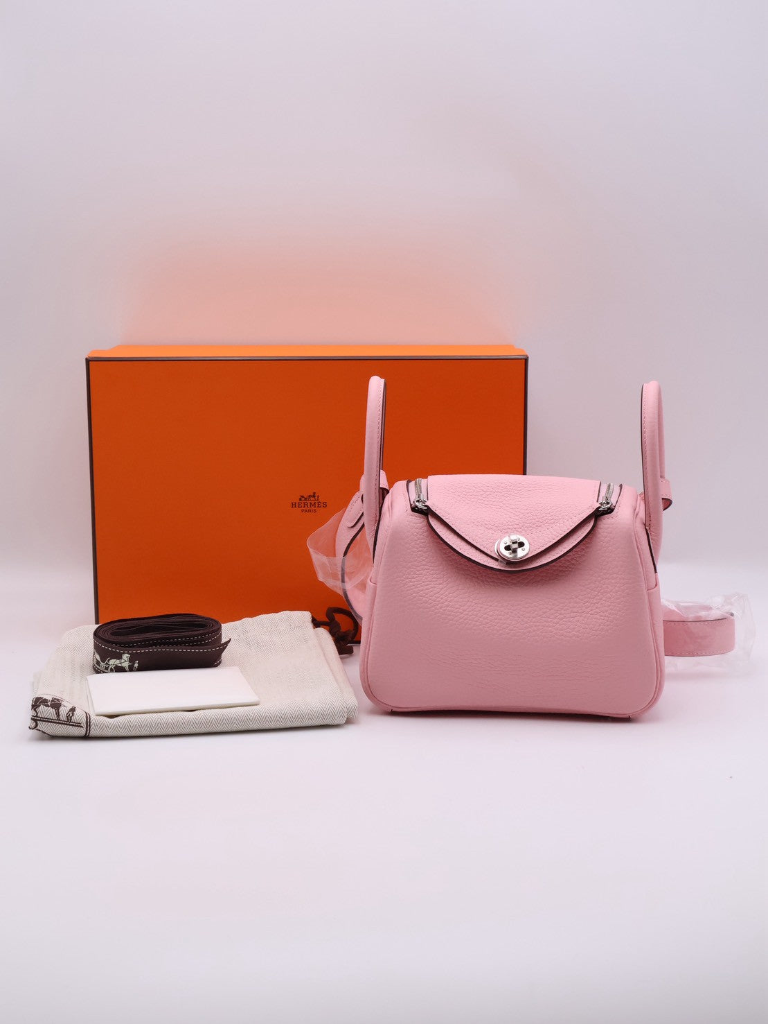 HERMES Mini Lindy ll - Rose Sakure 3Q 櫻花粉銀 K