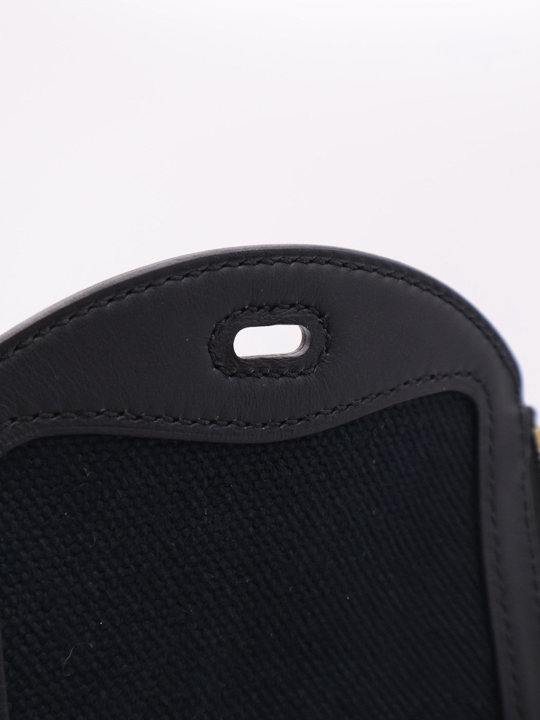 HERMES Mini Lindy ll - Noir 89 帆布黑金 G