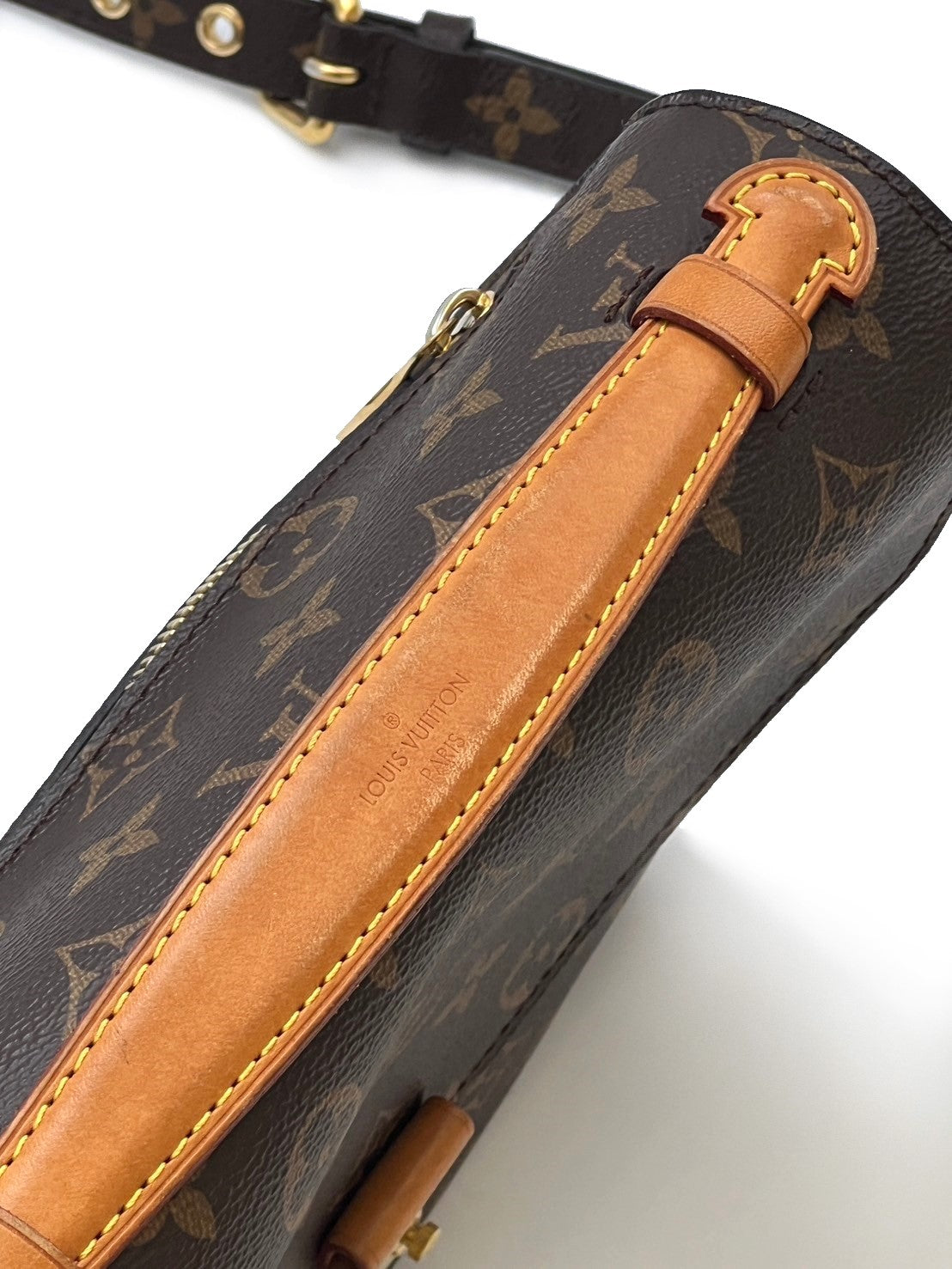 【二手商品】LOUIS VUITTON Pochette Metis郵差包 - 老花