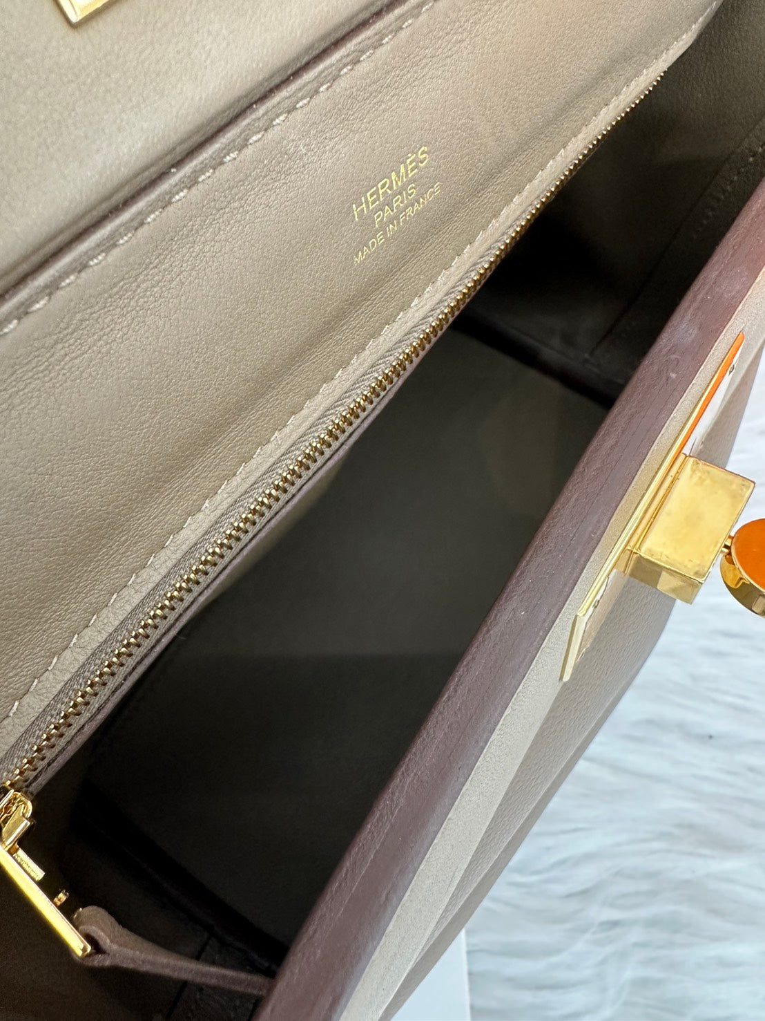 HERMES Mini 24/24 - 灰金 B