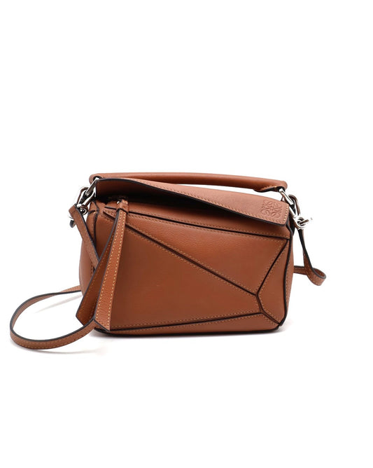 LOEWE Puzzle小牛皮手袋 - 迷你棕色