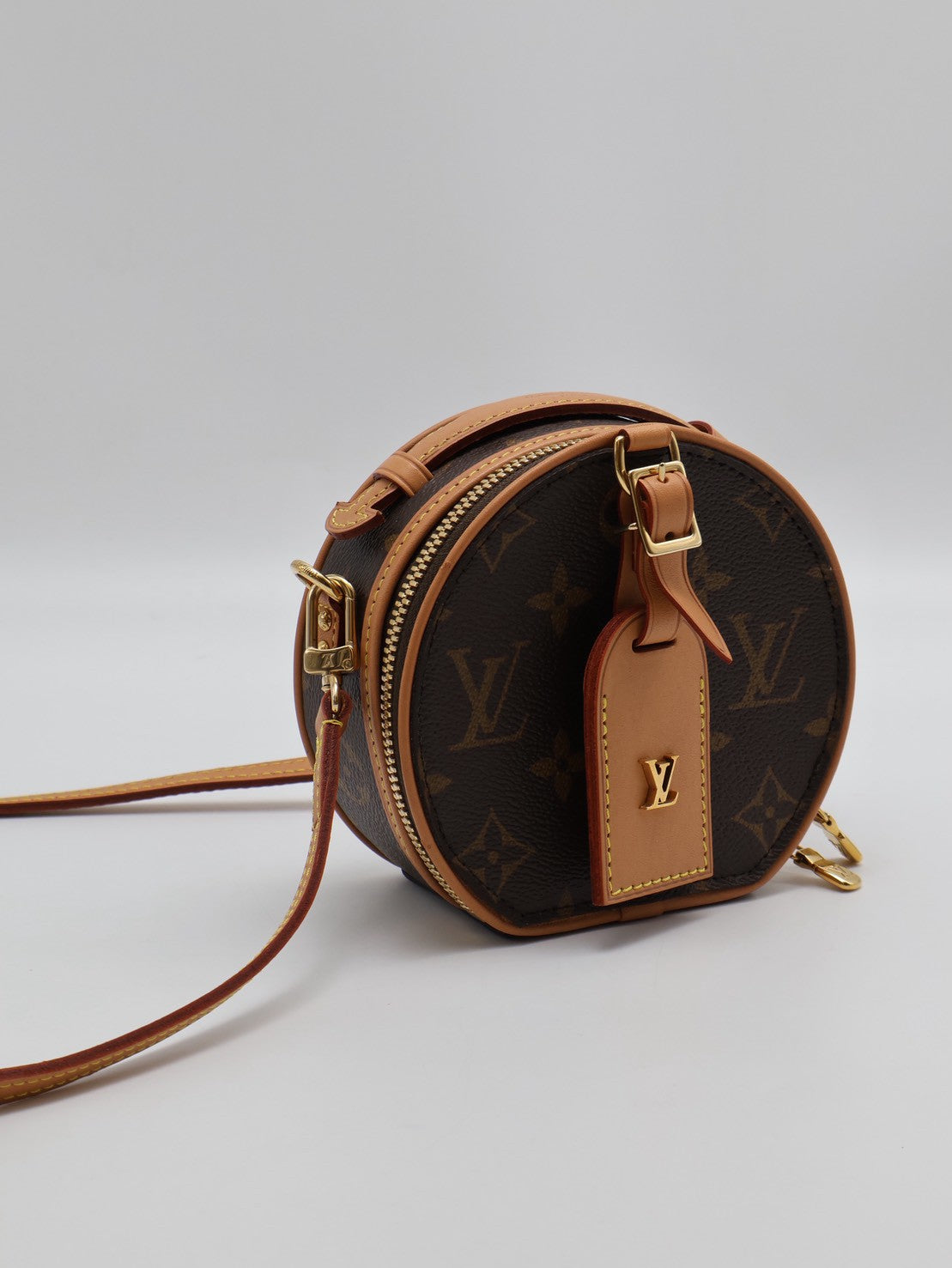 LOUIS VUITTON Mini圓餅包