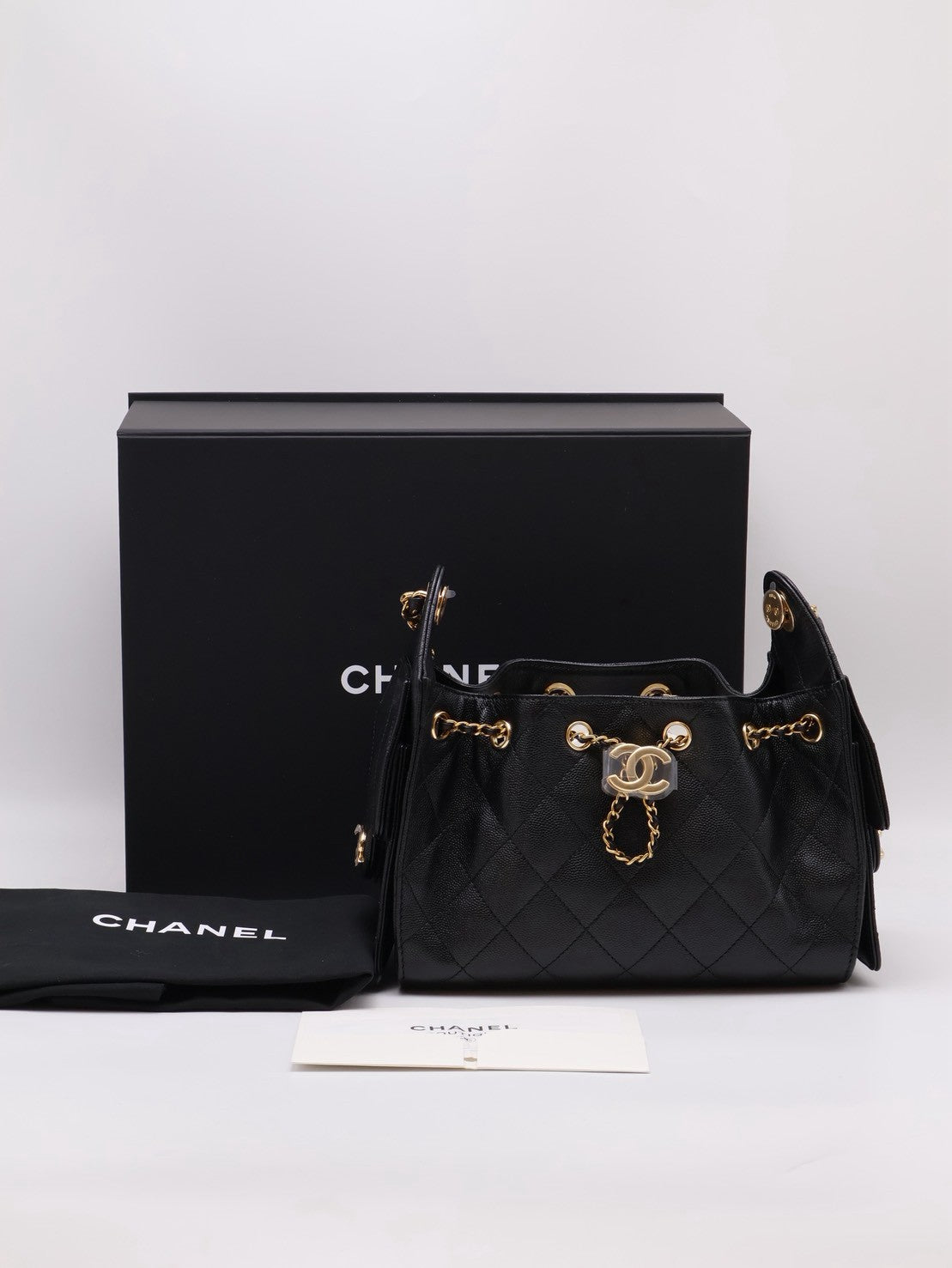 CHANEL 25 Mini Hobo Bag - 黑亮金