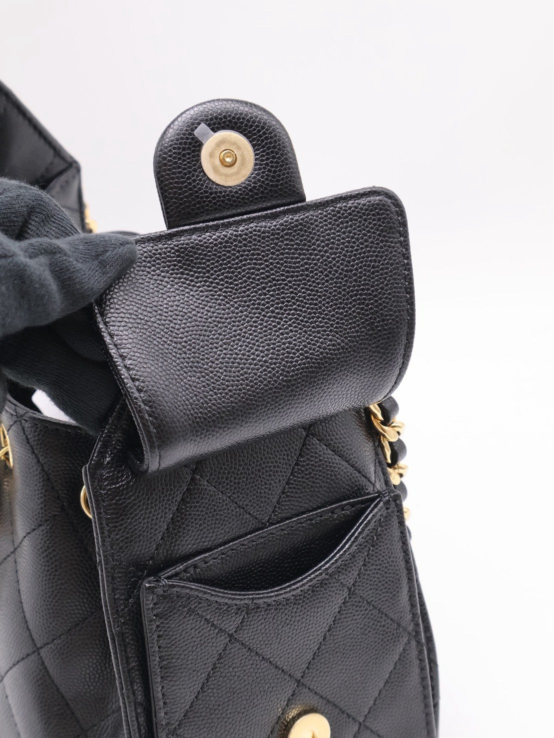 CHANEL 25 Mini Hobo Bag - 黑亮金