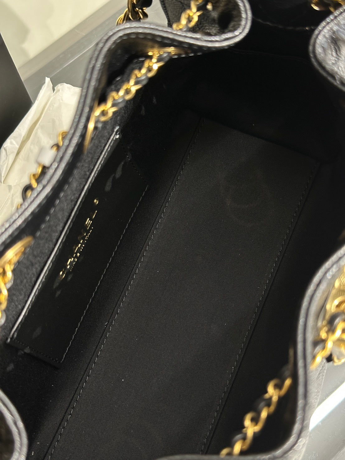 CHANEL 25 Mini Hobo Bag - 黑亮金