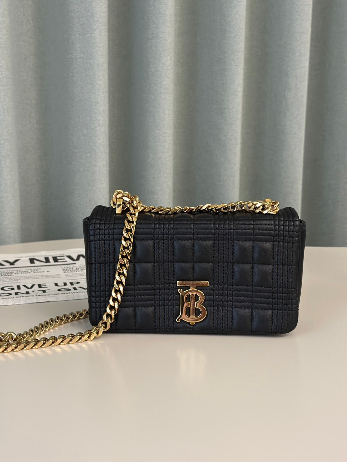 BURBERRY Mini lola TB釦格紋鍊包 - 黑金