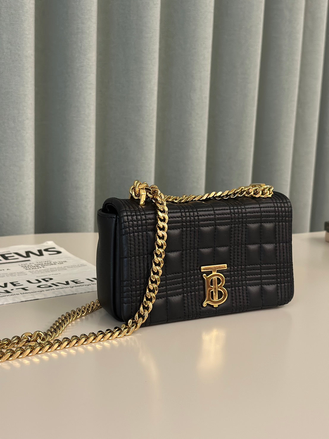 BURBERRY Mini lola TB釦格紋鍊包 - 黑金