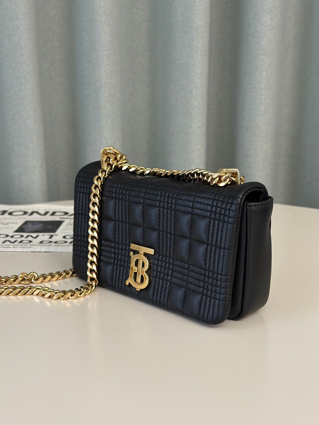 BURBERRY Mini lola TB釦格紋鍊包 - 黑金