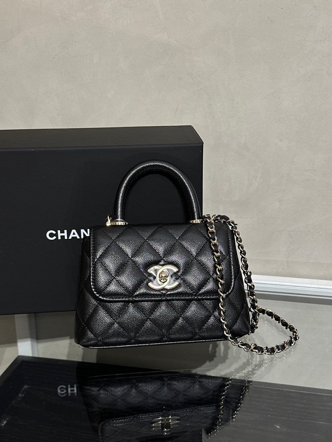 CHANEL Coco Handle - Nano黑金